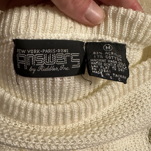 💕VINTAGE Answers by riddler inc. Sweater|| size MEDIUM - Picture 4 of 7